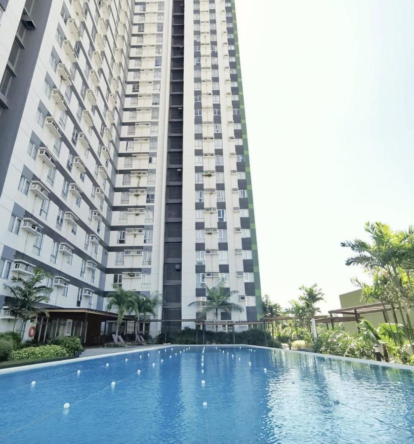 Topaz 1 Bedroom Suite Orochi Staycation Ph At Centrio Towers كاجايان دي أورو المظهر الخارجي الصورة